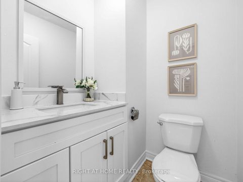Photo 11 at 20 Kildonan Drive, Cliffside, Toronto