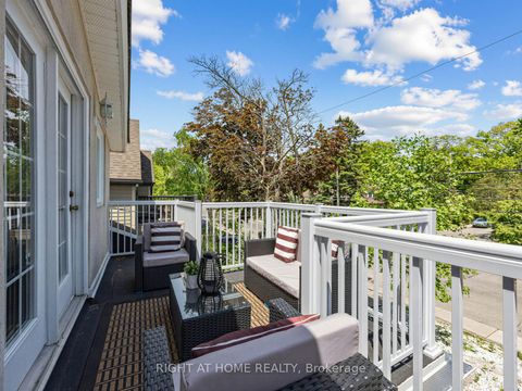 Photo 22 at 20 Kildonan Drive, Cliffside, Toronto