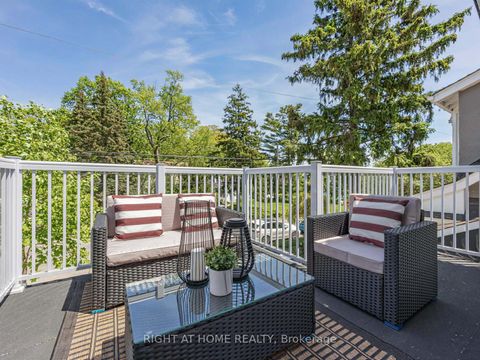 Photo 23 at 20 Kildonan Drive, Cliffside, Toronto