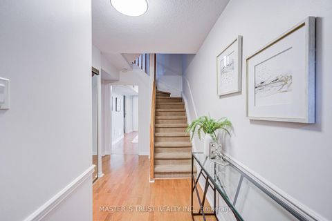 Photo 4 at 35 Bards Walkway, Pleasant View, Toronto