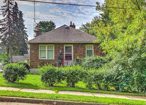 Photo 2 at 143 Harlandale Avenue, Westgate, Toronto