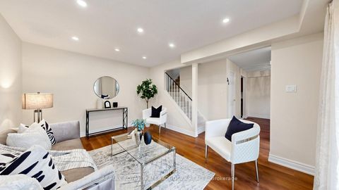 Photo 6 at 67 Rock Fernway, Don Valley Village, Toronto