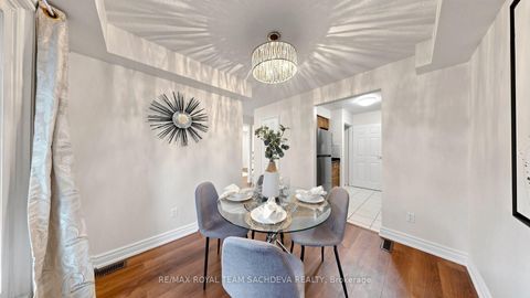 Photo 11 at 67 Rock Fernway, Don Valley Village, Toronto