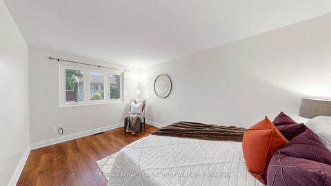 Photo 26 at 67 Rock Fernway, Don Valley Village, Toronto