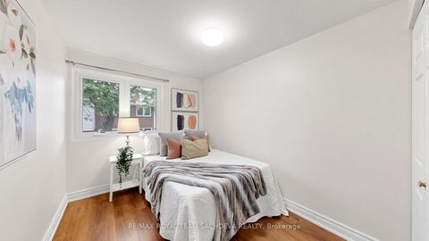 Photo 28 at 67 Rock Fernway, Don Valley Village, Toronto