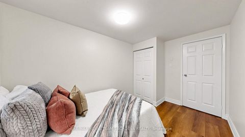 Photo 30 at 67 Rock Fernway, Don Valley Village, Toronto