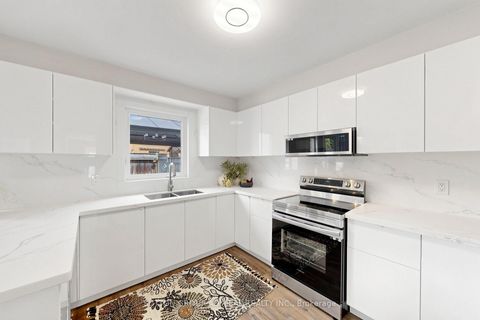 Photo 6 at 38 Felt Crescent, Bayshore, Barrie
