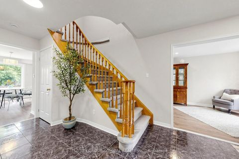 Photo 9 at 38 Felt Crescent, Bayshore, Barrie
