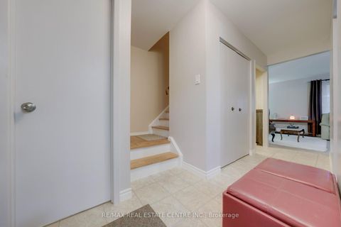 Photo 2 at 30 - 773 Military Trail, Morningside, Toronto
