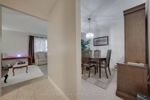 Photo 7 at 30 - 773 Military Trail, Morningside, Toronto