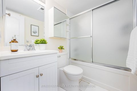 Photo 16 at 112 - 3 Rean Drive, Bayview Village, Toronto