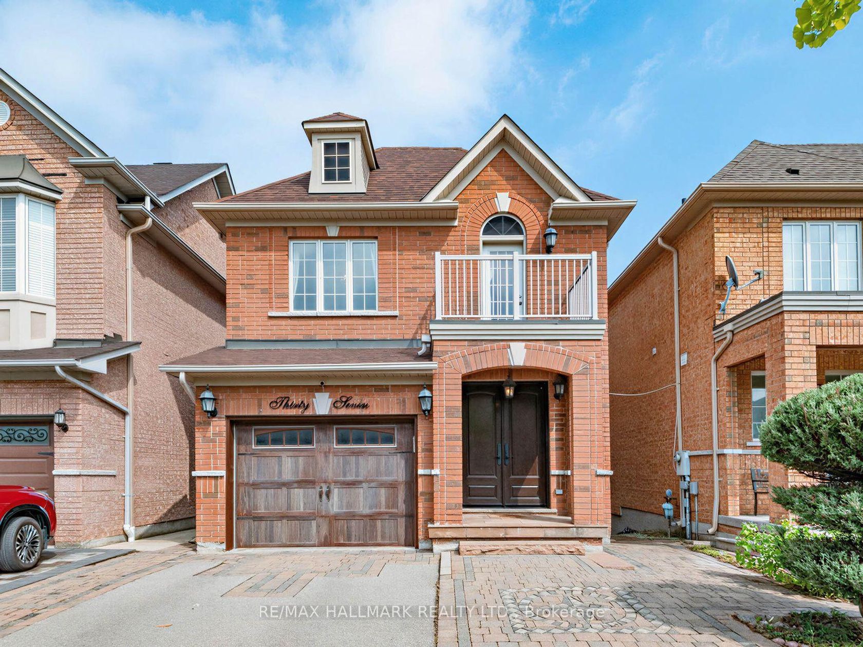 37 Cherry Bush Road, Patterson, Vaughan photo number 2