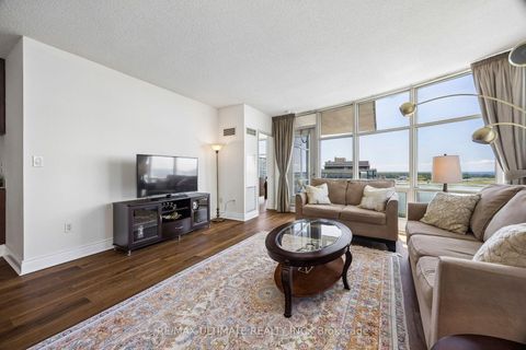 Photo 8 at 1812 - 35 Mariner Terrace, Waterfront Communities C1, Toronto
