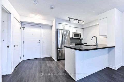 Photo 6 at 719 - 525 Adelaide Street W, Waterfront Communities C1, Toronto