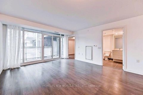 Photo 7 at 719 - 525 Adelaide Street W, Waterfront Communities C1, Toronto