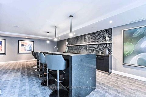 Photo 23 at 719 - 525 Adelaide Street W, Waterfront Communities C1, Toronto