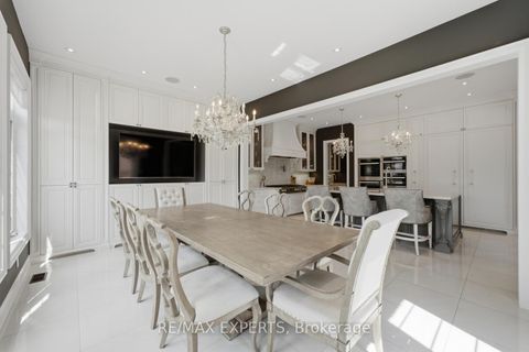 Photo 14 at 98 Endless Circle, Kleinburg, Vaughan