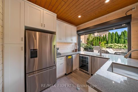 Photo 44 at 98 Endless Circle, Kleinburg, Vaughan