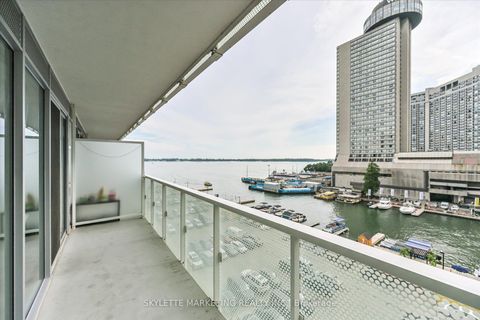Photo 16 at 617 - 15 Queens Quay E, Waterfront Communities C8, Toronto