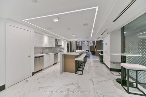 Photo 28 at 617 - 15 Queens Quay E, Waterfront Communities C8, Toronto