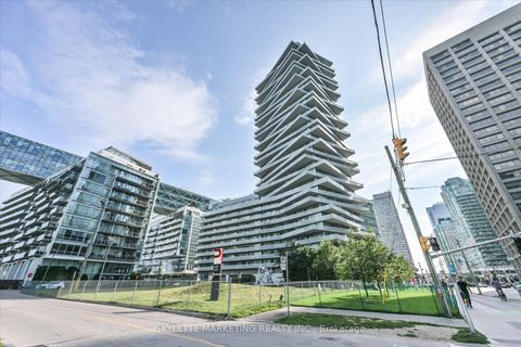 Photo 42 at 617 - 15 Queens Quay E, Waterfront Communities C8, Toronto