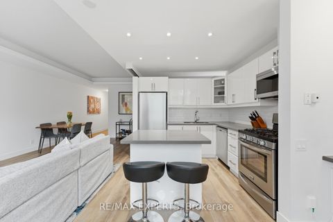 Photo 11 at 707 - 50 Camden Street, Waterfront Communities C1, Toronto