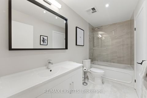 Photo 17 at 707 - 50 Camden Street, Waterfront Communities C1, Toronto