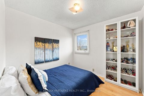 Photo 22 at 26 Blue Eagle Trail, Agincourt North, Toronto