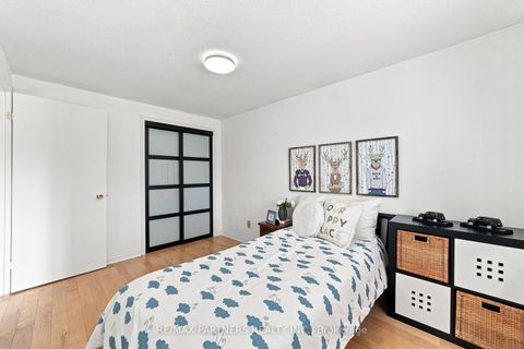 Photo 25 at 26 Blue Eagle Trail, Agincourt North, Toronto