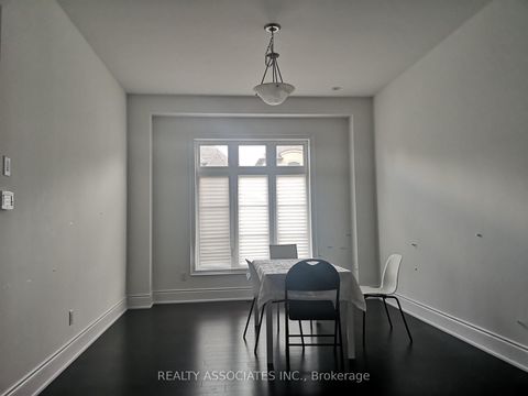 Photo 6 at 241 Stormont Trail, Vellore Village, Vaughan