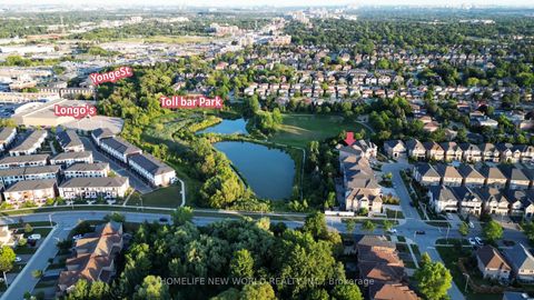 Photo 11 at 20 Gracedale Drive, Westbrook, Richmond Hill