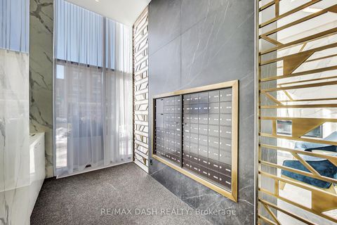 Photo 7 at 501 - 151 Avenue Road, Annex, Toronto
