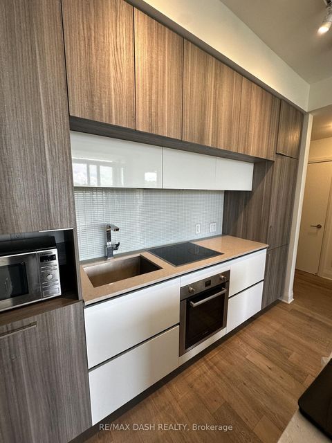 Photo 14 at 501 - 151 Avenue Road, Annex, Toronto