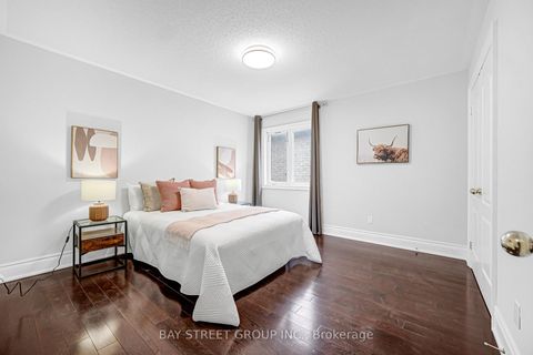 Photo 35 at 45 Old Orchard Crescent, Rouge Woods, Richmond Hill