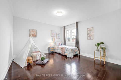 Photo 37 at 45 Old Orchard Crescent, Rouge Woods, Richmond Hill