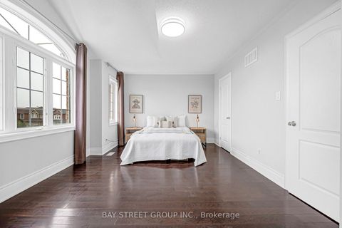Photo 40 at 45 Old Orchard Crescent, Rouge Woods, Richmond Hill