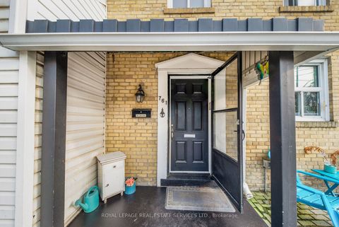 Photo 3 at 761 Kingston Road, The Beaches, Toronto