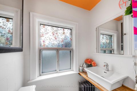 Photo 20 at 761 Kingston Road, The Beaches, Toronto