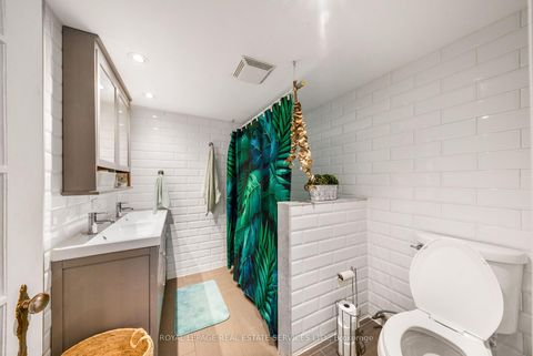 Photo 34 at 761 Kingston Road, The Beaches, Toronto