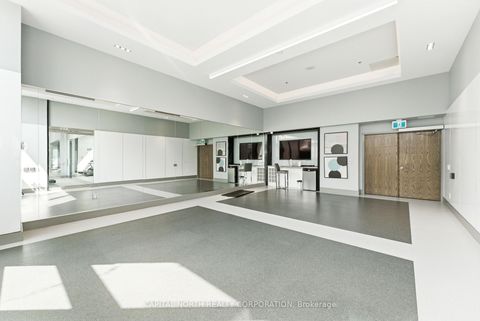 Photo 36 at 405 - 99 Eagle Rock Way, Rural Vaughan, Vaughan