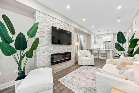Photo 5 at 238 - 555 William Graham Drive, Rural Aurora, Aurora
