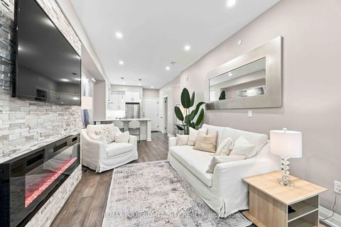 Photo 6 at 238 - 555 William Graham Drive, Rural Aurora, Aurora