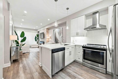 Photo 12 at 238 - 555 William Graham Drive, Rural Aurora, Aurora
