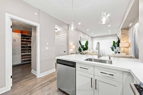 Photo 13 at 238 - 555 William Graham Drive, Rural Aurora, Aurora