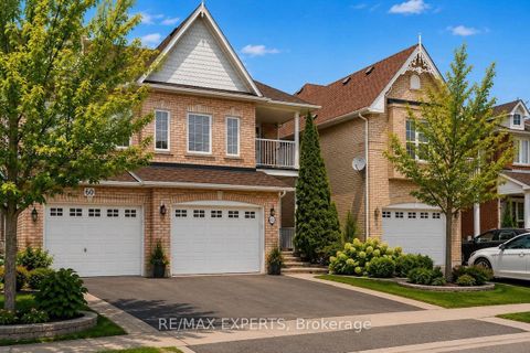 Photo 9 at 62 Colonial Crescent, Oak Ridges Lake Wilcox, Richmond Hill