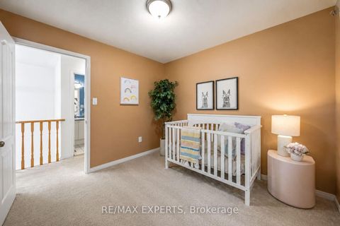 Photo 15 at 62 Colonial Crescent, Oak Ridges Lake Wilcox, Richmond Hill