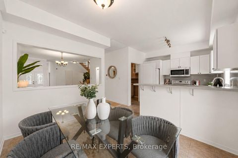 Photo 42 at 62 Colonial Crescent, Oak Ridges Lake Wilcox, Richmond Hill