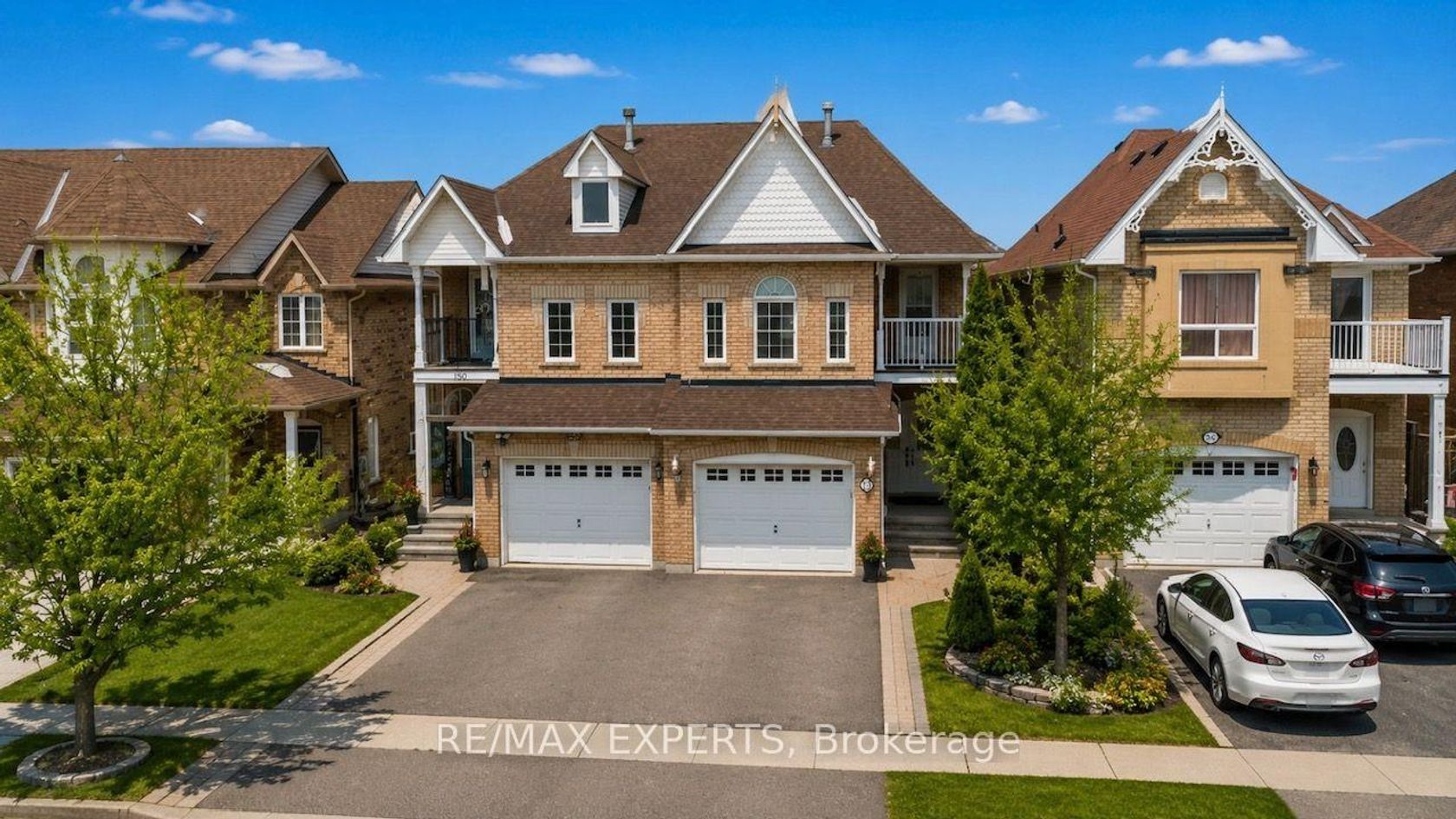 62 Colonial Crescent, Oak Ridges Lake Wilcox, Richmond Hill photo number 2