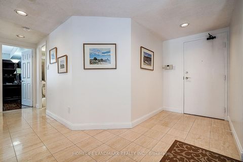 Photo 6 at 503 - 130 Carlton Street, South St. James Town, Toronto