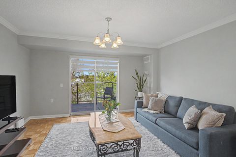 Photo 8 at 312 - 2506 Rutherford Road, Maple, Vaughan